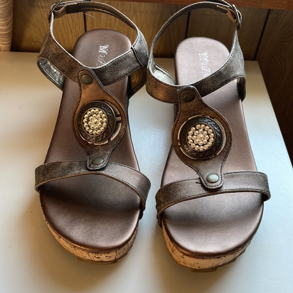 Monogrammed Wedges